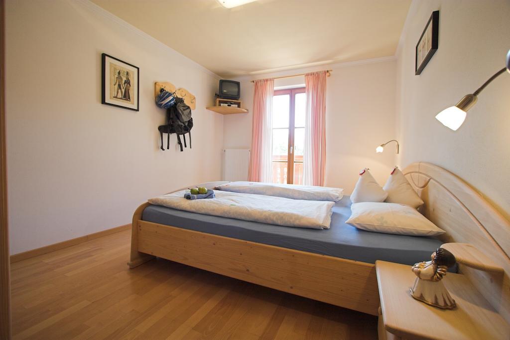 Apartments Dilln Guetl Tires Oda fotoğraf